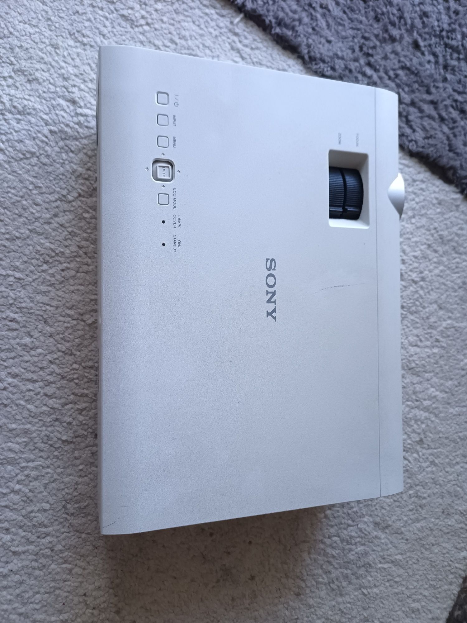 Video proiector Sony VPL-D122
