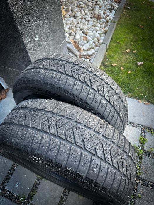 Зимни гуми Pirelli 225/55/17 Dot 21 / 5mm