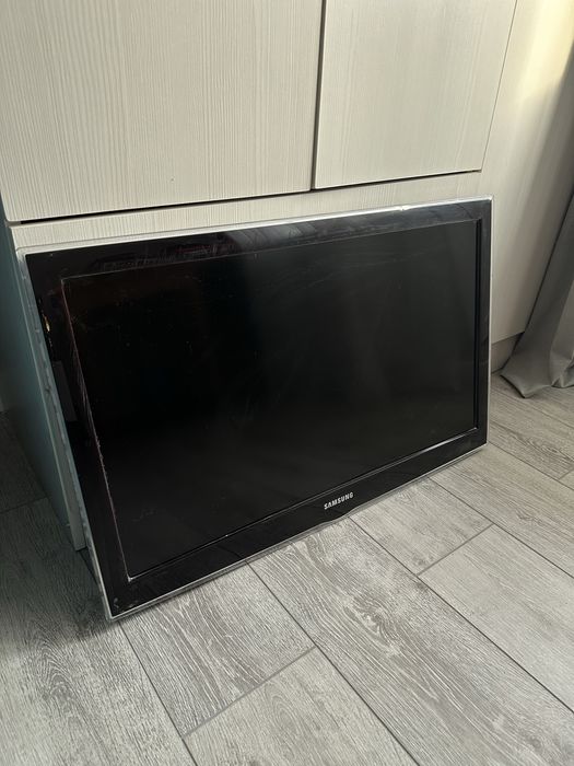 Телевизор Самсунг
