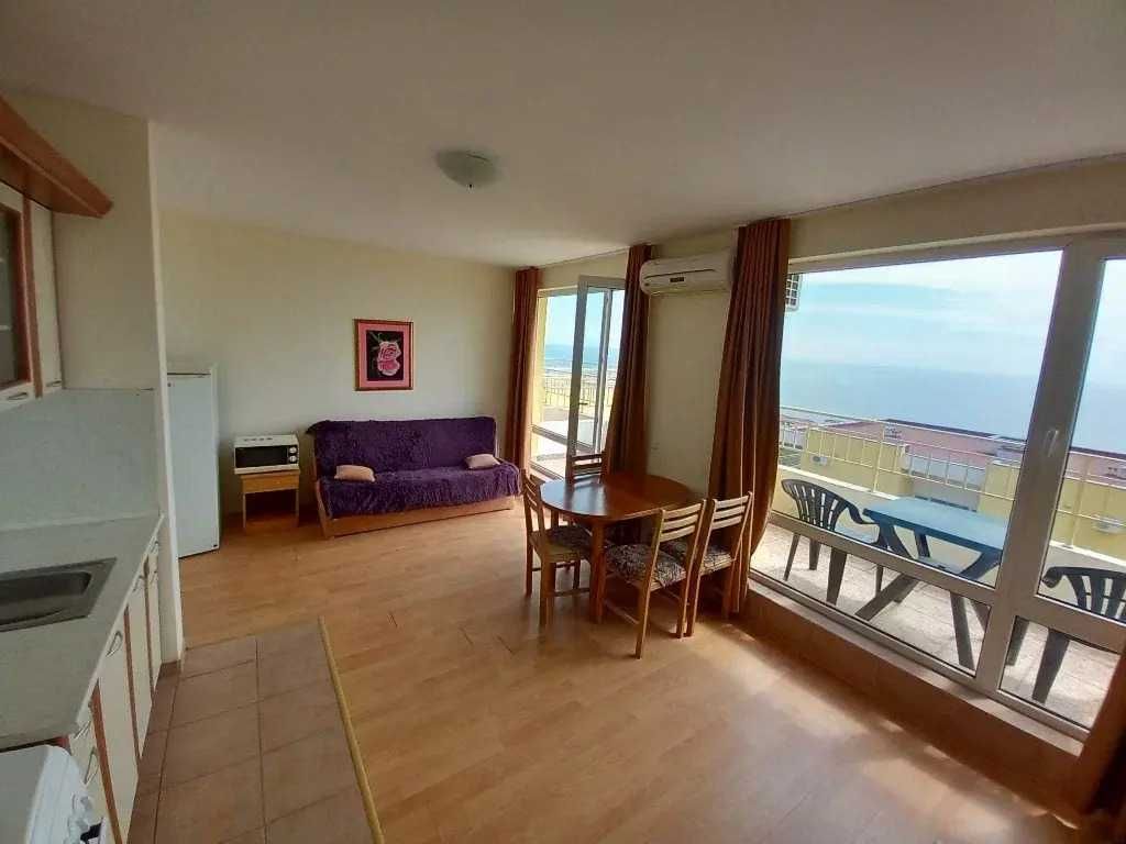 Продава се Тристаен апартамент в Свети Влас - 103 кв.м за 850 €/кв.м - Снимка #1