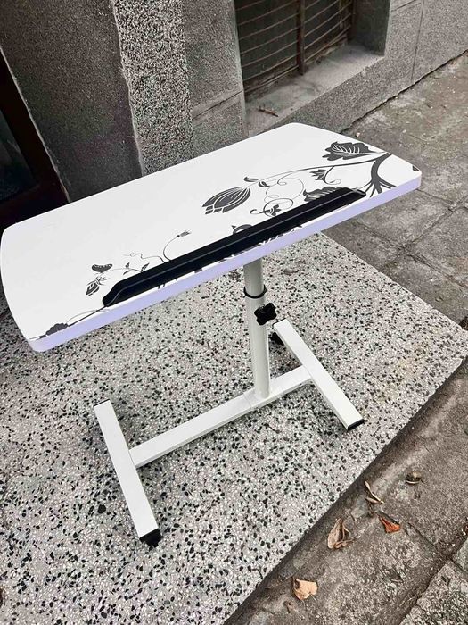 Маса регулируема за лаптоп ученик