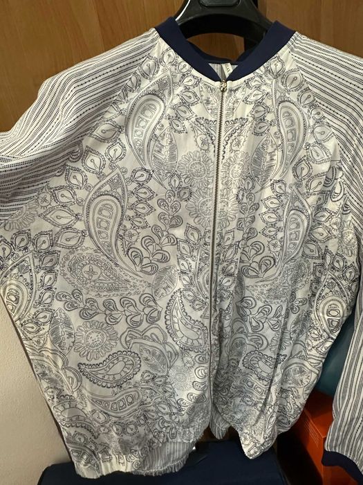 Женская ветровка. (female, windbreaker).