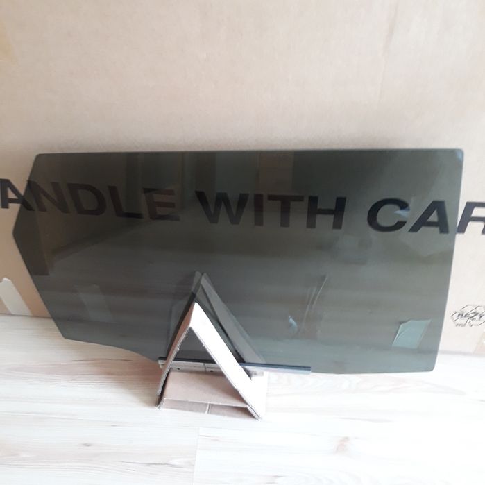 Geamuri spate, ionizate, Toyota Auris Break