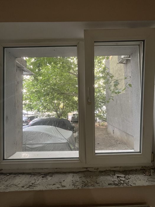 Ferestre termopan in stare foarte bună!