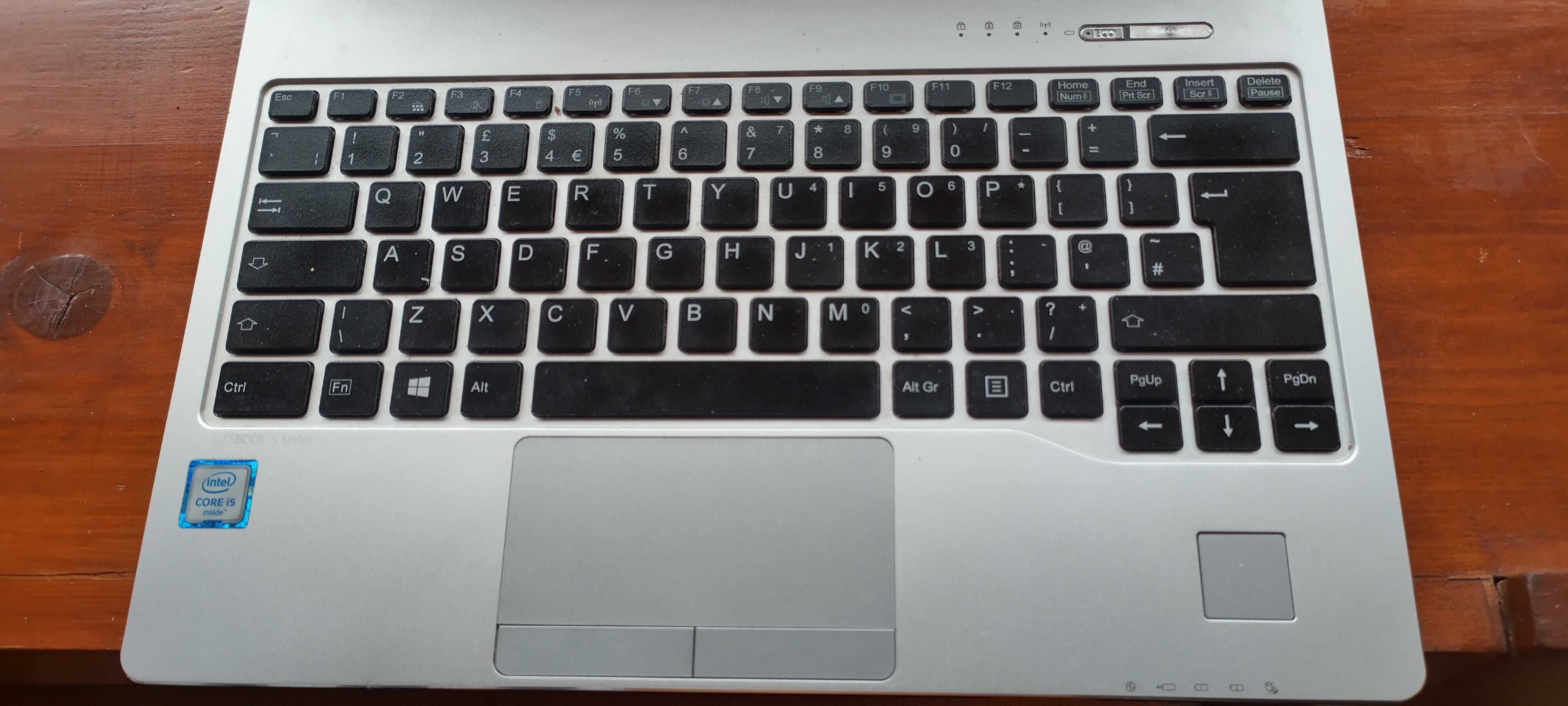 Лаптоп  Fujitsu s936, i5-6200U, touch