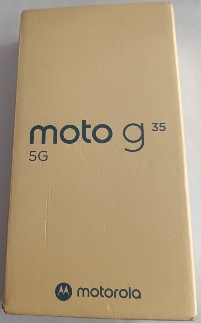 Продавам моторола мото g 35 нова.