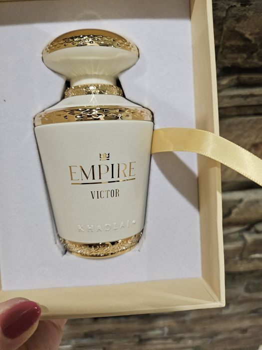 Дамски парфюм Empaer Victor