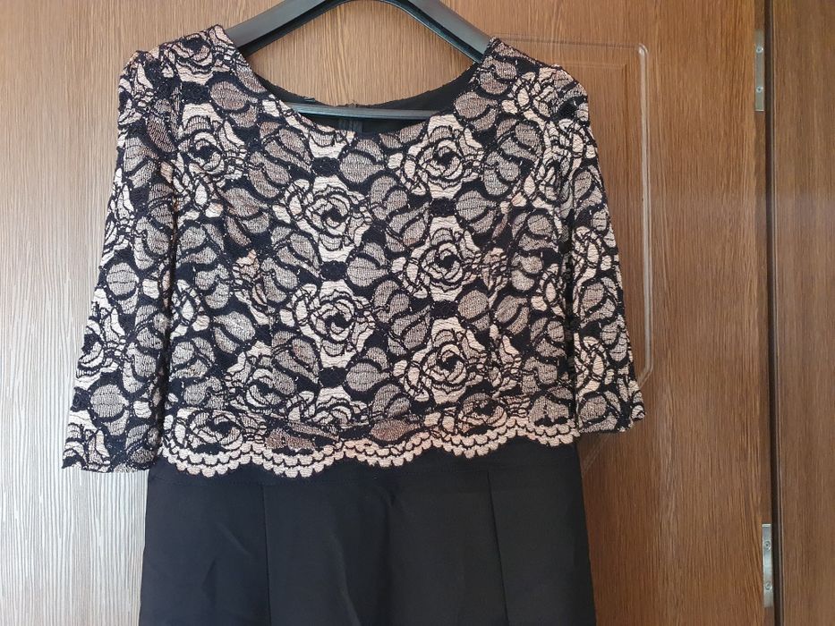 Дамска     Рокля