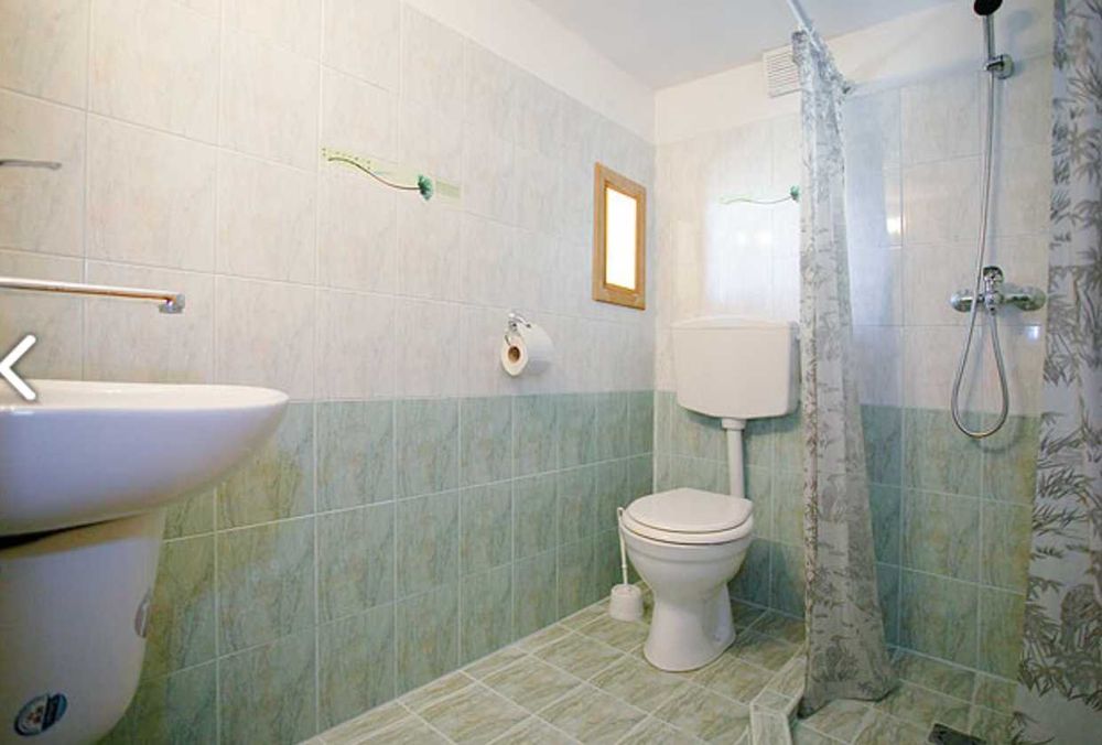 Вила - Уникат в Жеравна