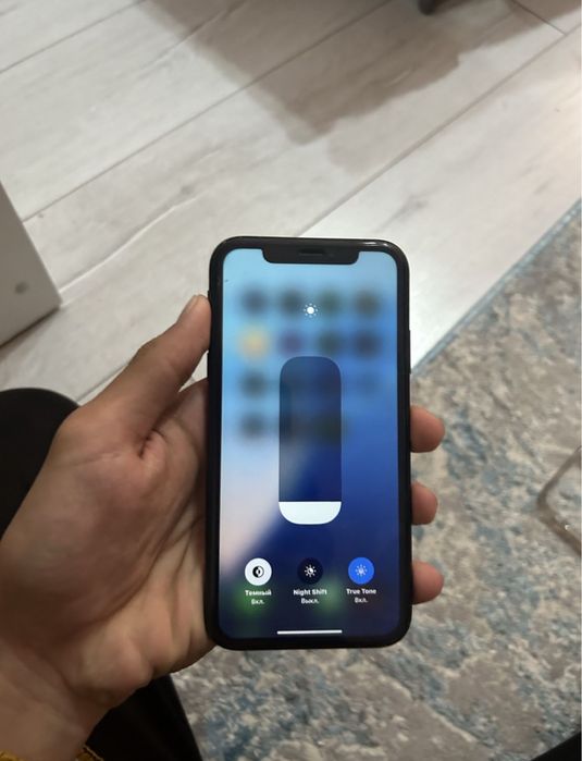 iPhone XR обмен на модель выше с моей доплатой