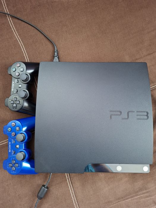 Playstation 3 ps3 с два джойстика