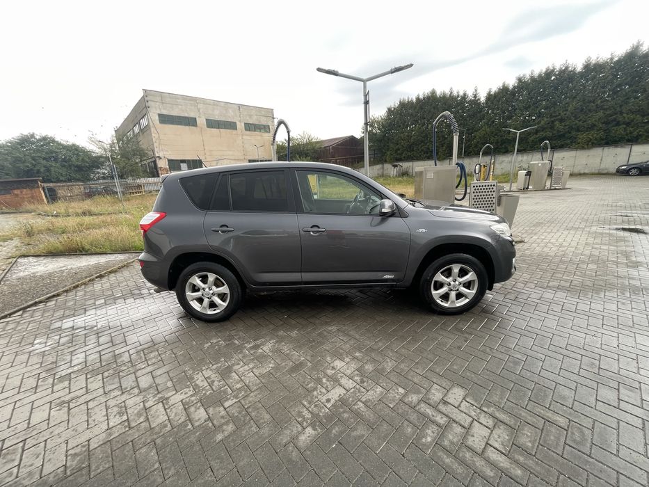 Toyota RAV4 2010 2.2 TDI