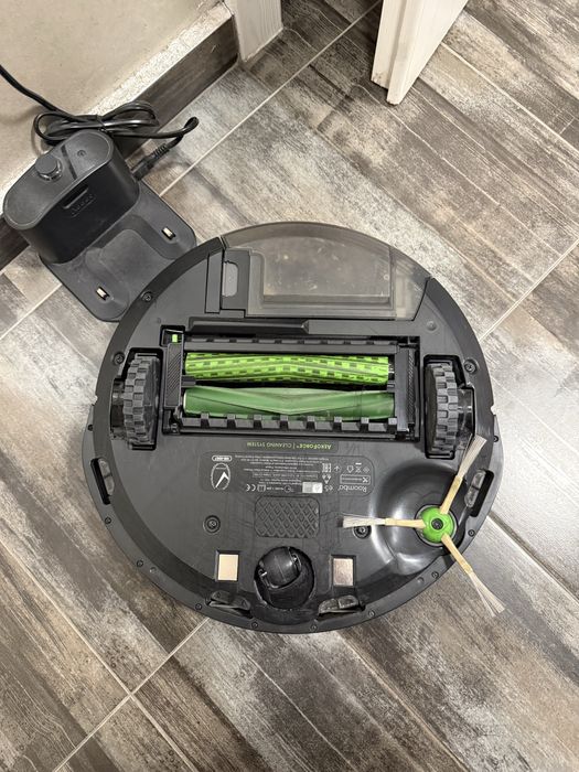 iRobot Roomba e5