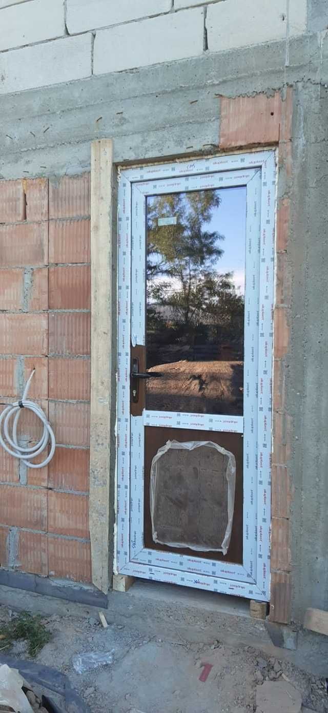 Tamplarie PVC Iasi | Usi, ferestre, balcoane Termopan