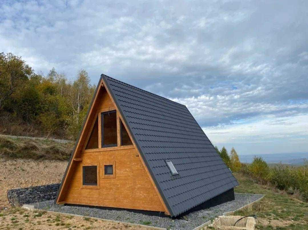 Casa si Cabana stil A-Frame pe structura de lemn