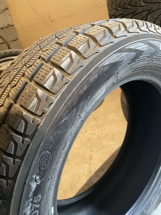 Продам зимние баллоны Yokohama