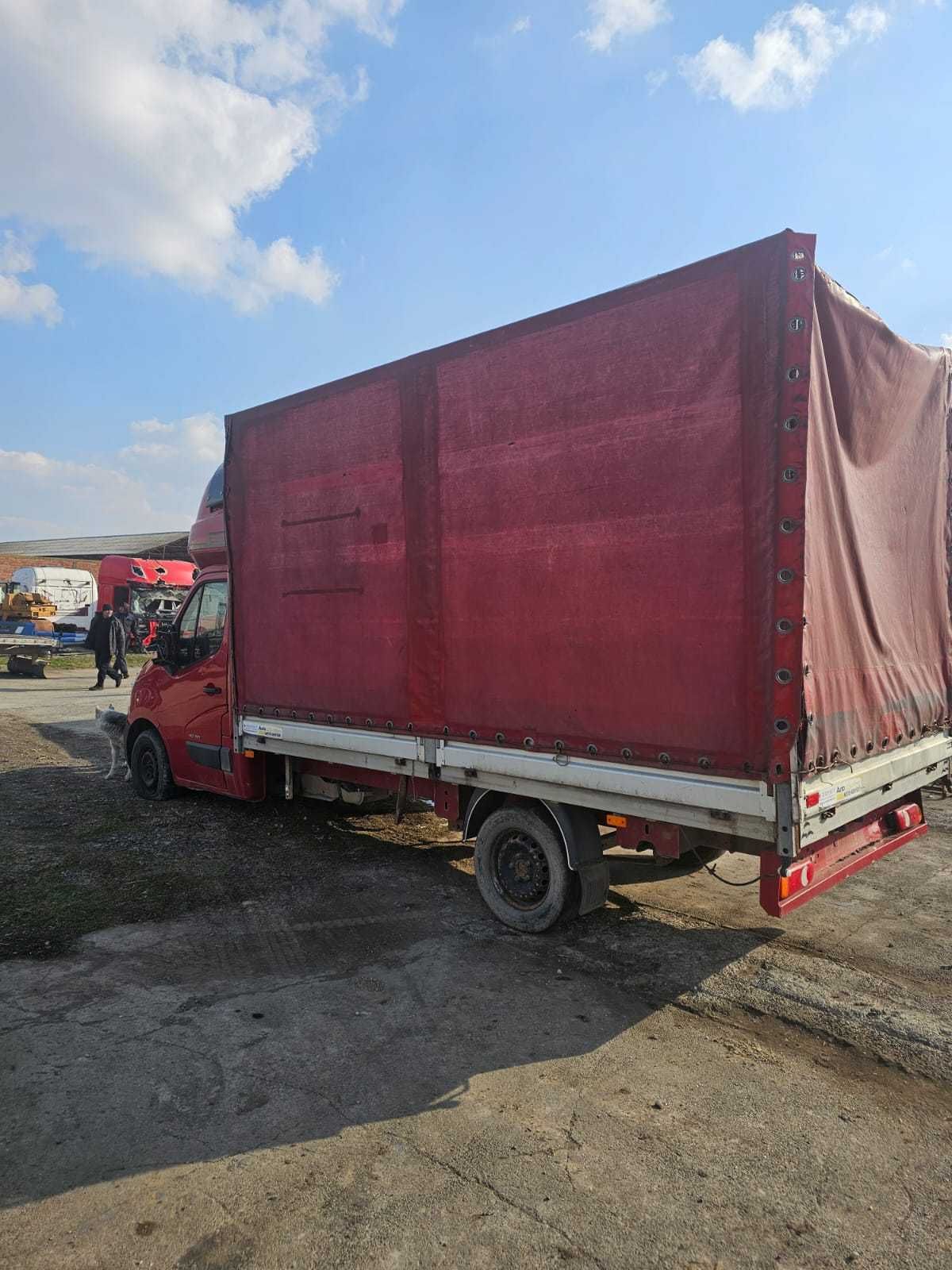 Dezmembram Renault Master