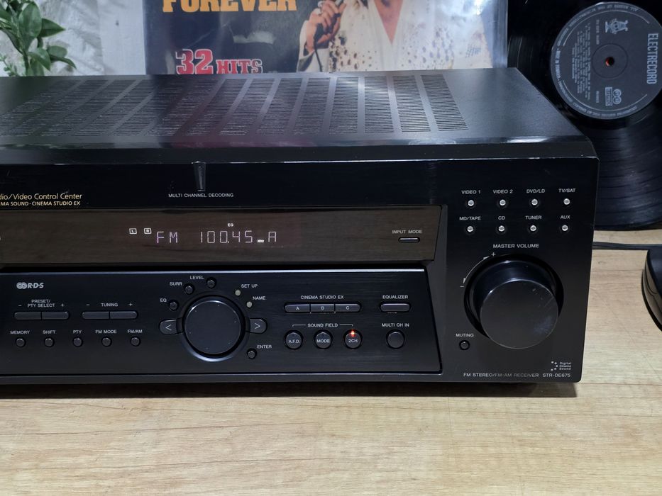 Amplituner SONY STR-DE675, receiver 2.0, 5.1 surround cinema