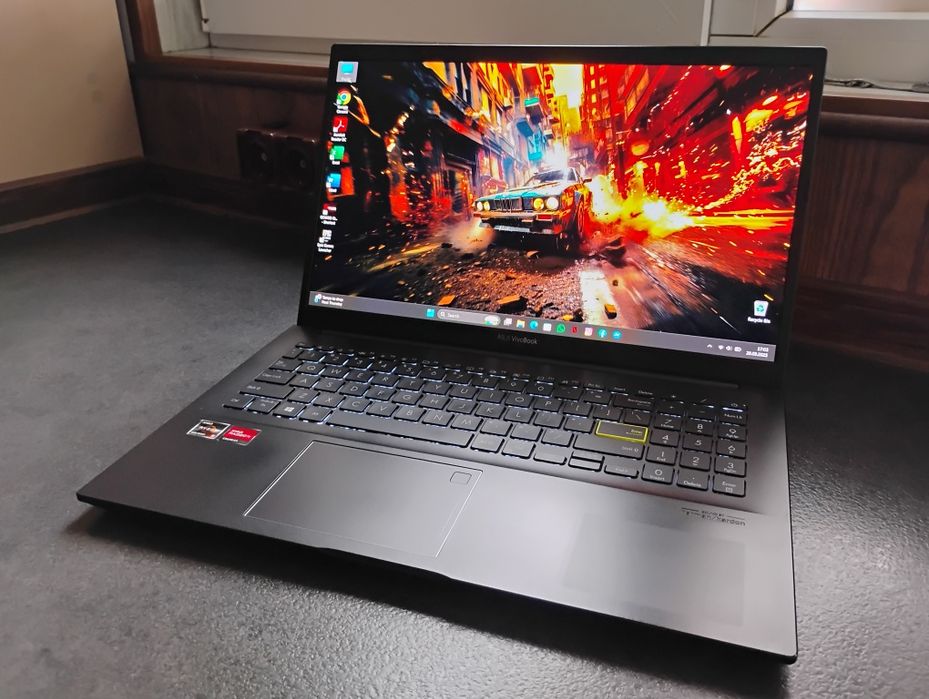 Laptop Asus OLED - Ryzen 5 - 5000serie - 24gb