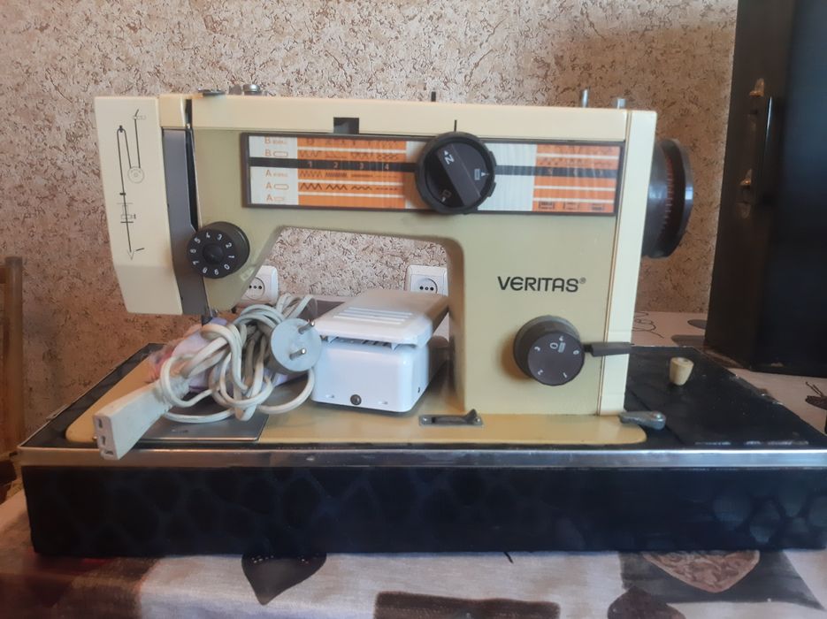 Швейная машина Веритас
