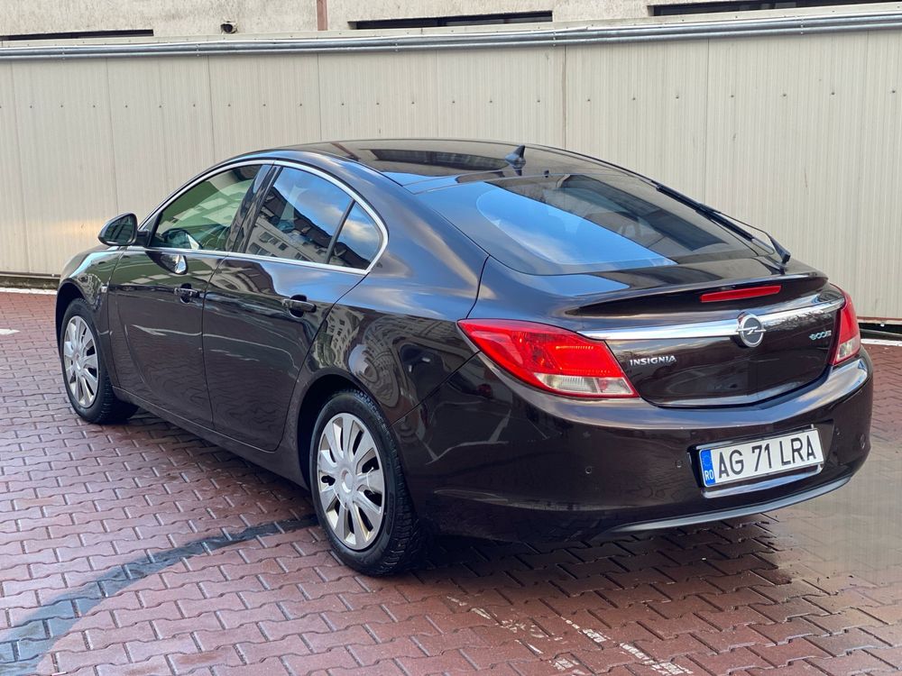 Opel insignia 2.0  2013 Cilma Tempomat