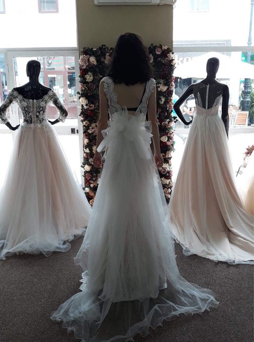 Rochie mireasa sirena