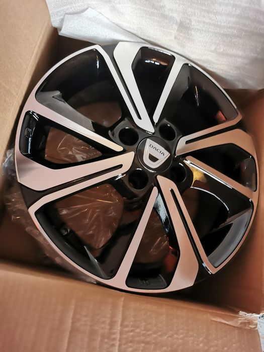 jante de aliaj pentru Dacia pe 15 marca Silver line model iowa