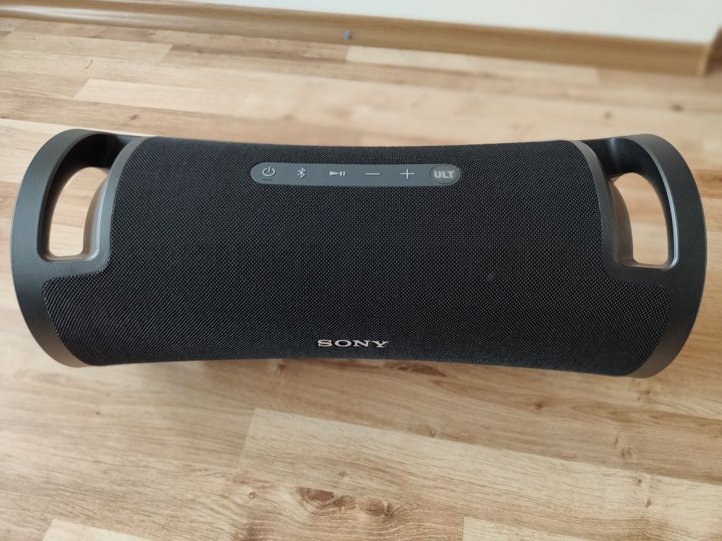 Sony ULT FIELD 7 блутут колонка
