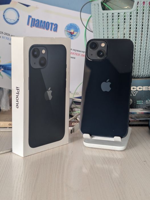 iPhone 13 100% 128