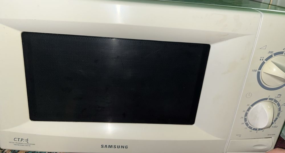 SAMSUNG микроволновка(+тефаль в подарок)