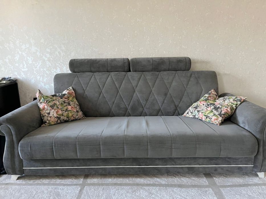 Продам диван в отличном состоянии