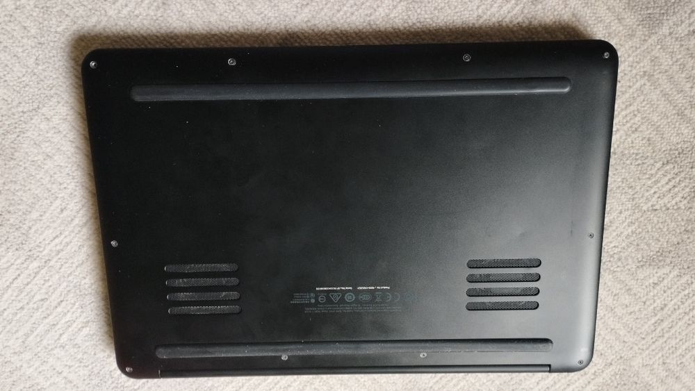 Razer blade 14" din 2016, i7 ; 16 gb ram; GPU 960/970 2gb