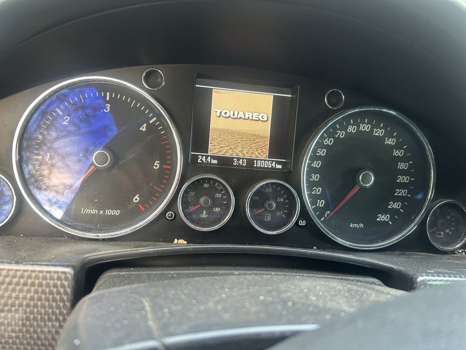 Vând Touareg 2.5 Tdi