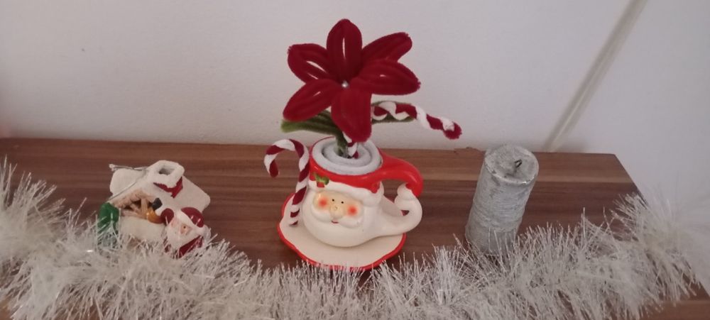 Коледна звезда,  подарък