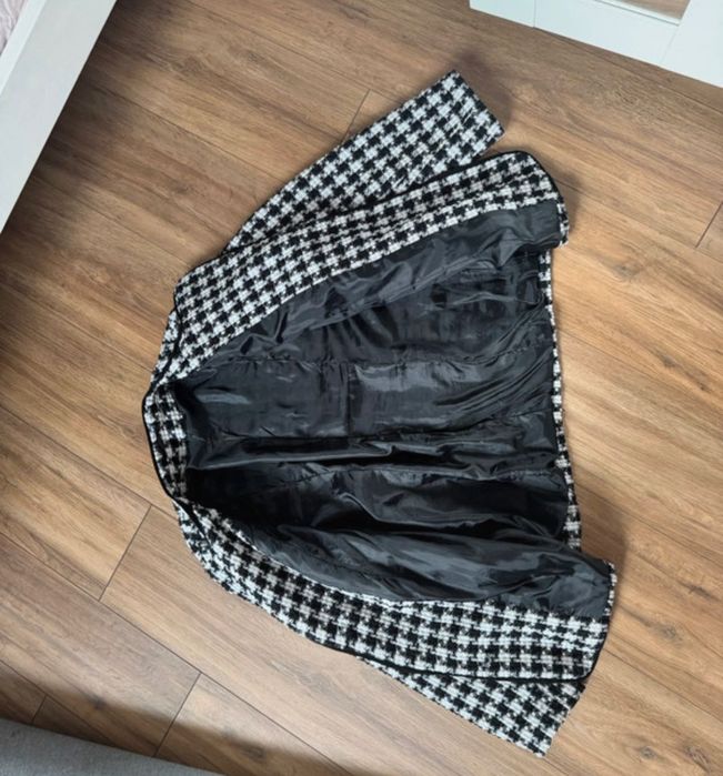 Blazer dama marimea XL, culoare alb negru