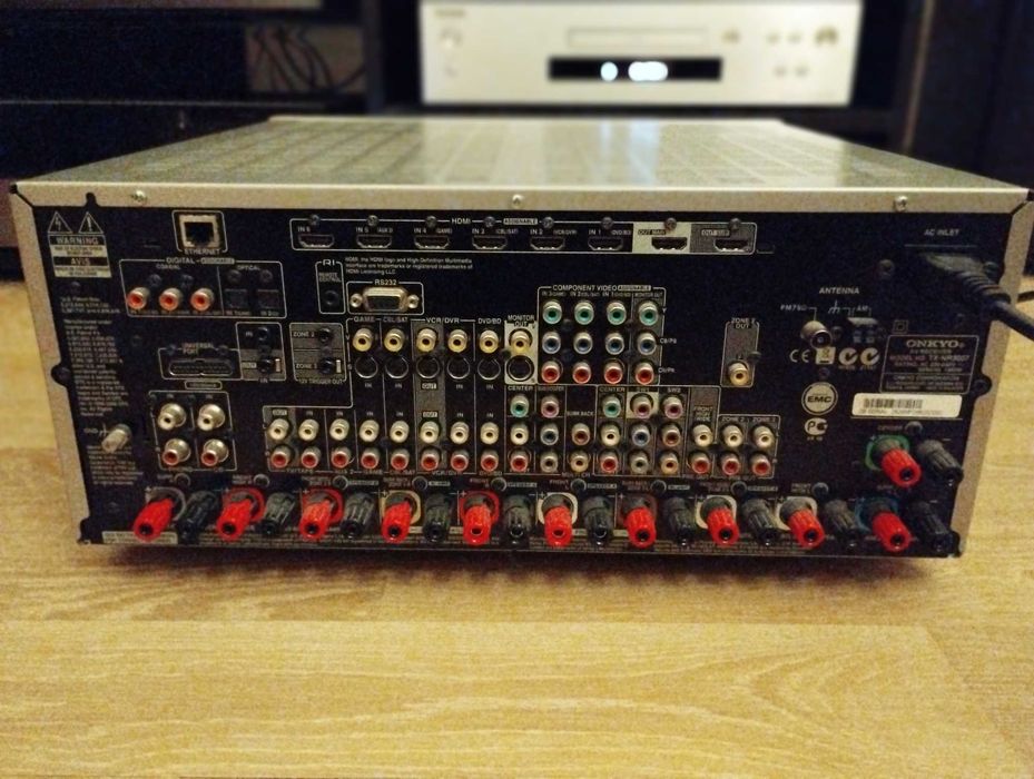 Receiver AV 9.2 ONKYO TX-NR3007 cu probleme, cititi anuntul