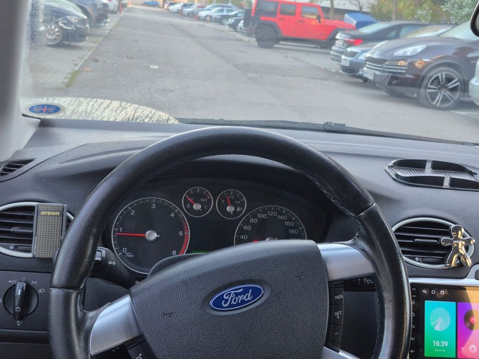 Super promoție de vanzare ford focus 2 an 2007