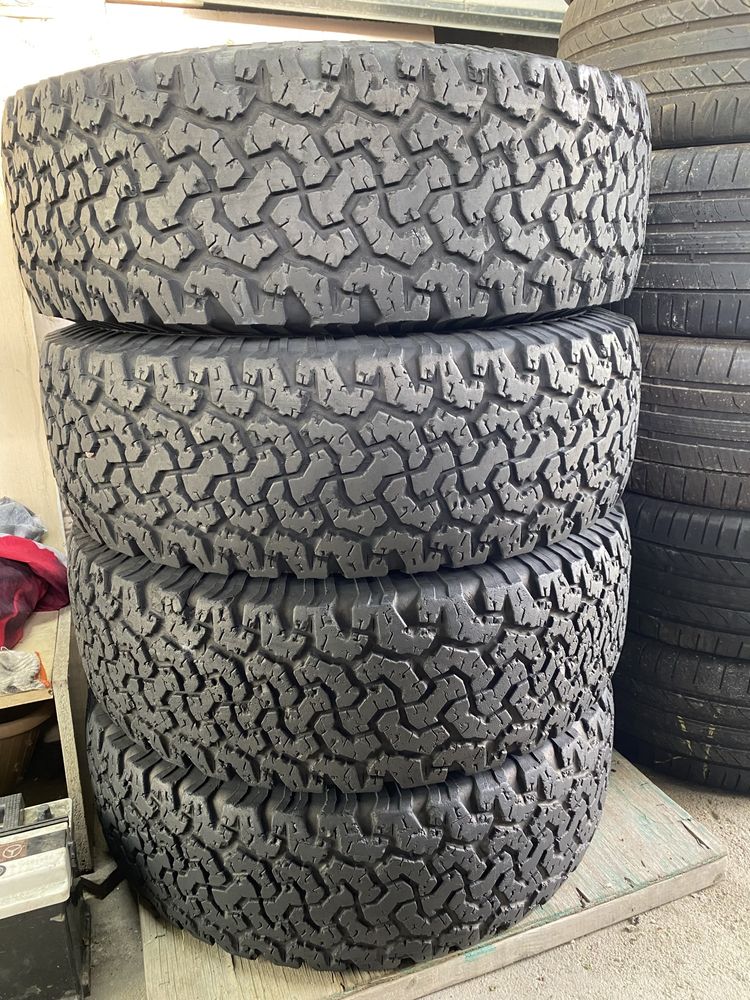 Комплект Всесезонные Шины 265/75/16 265/75R16 BFGoodrich A/T.