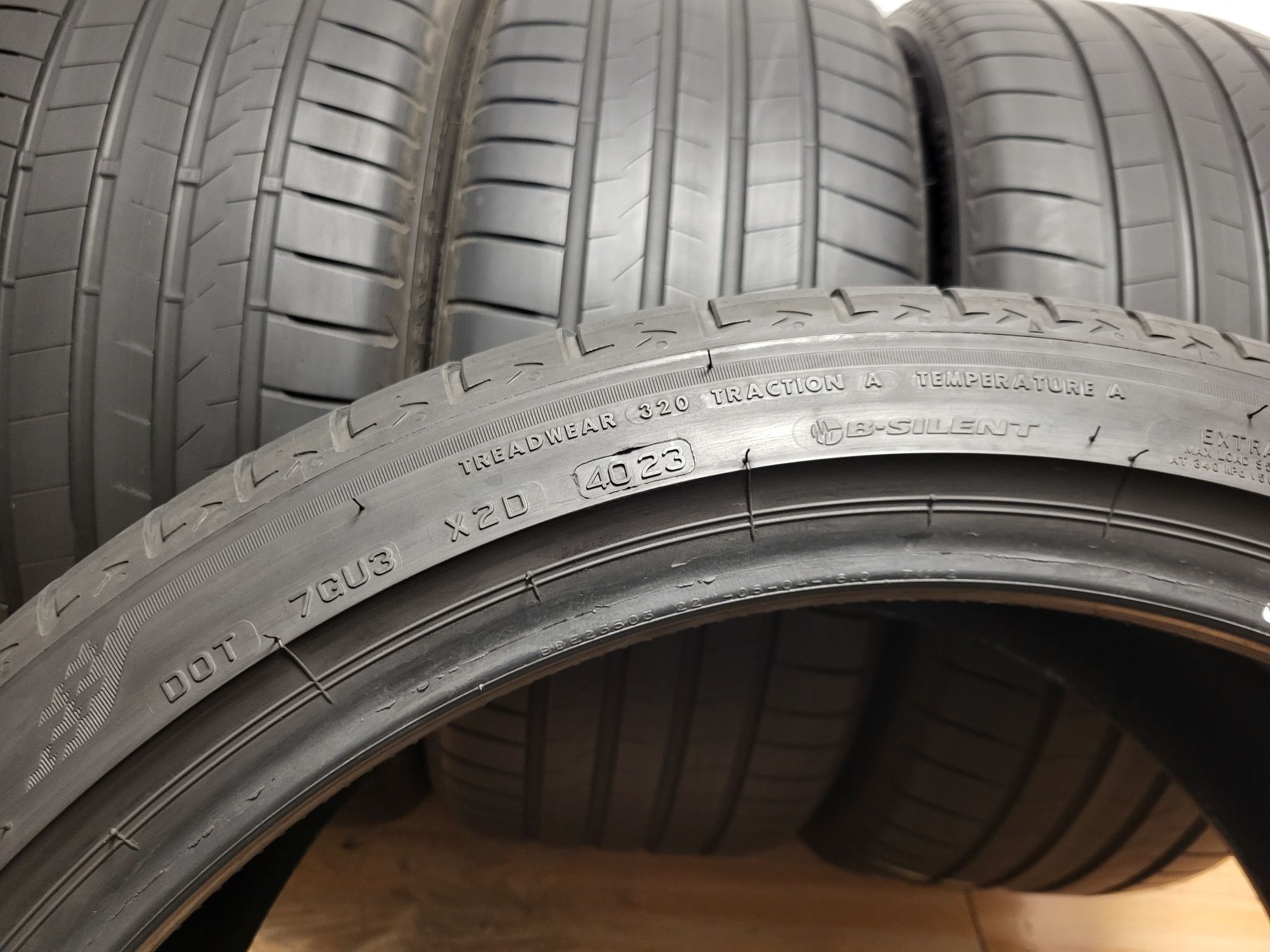 285/35/22 Bridgestone DOT23 / летни гуми