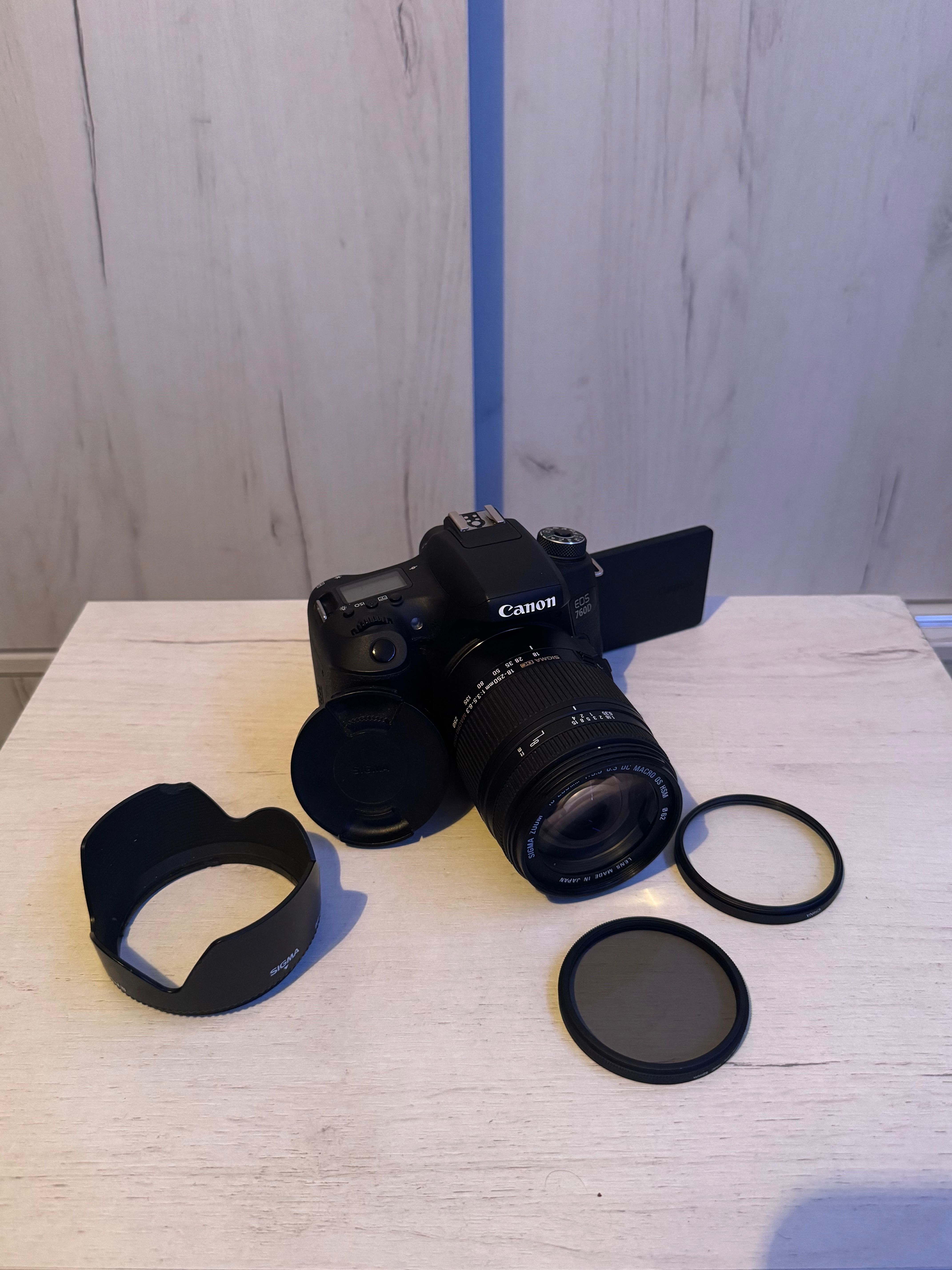 Фотоапарат Canon EOS 760D
