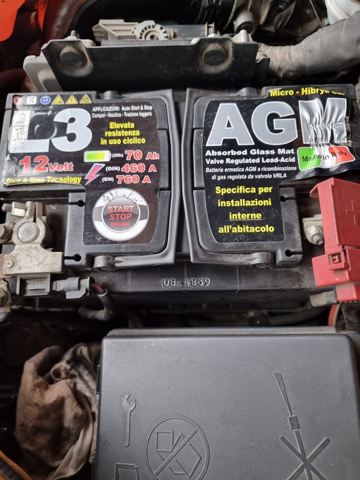 Акумулатор AGM 70AH