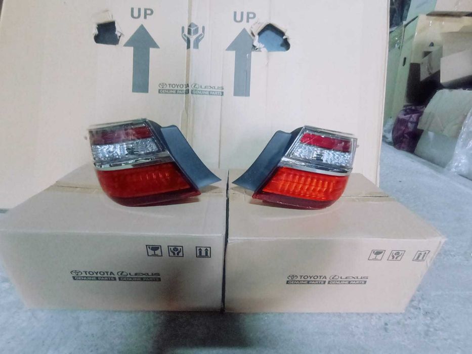 Фонари задние, оригинал б/у, Toyota Camry 55