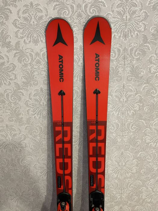 Schiuri 177 cm atomic rester g9  skiuri g9