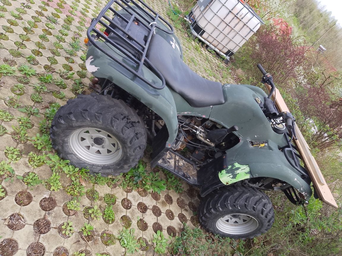 Vând ATV de 650cc