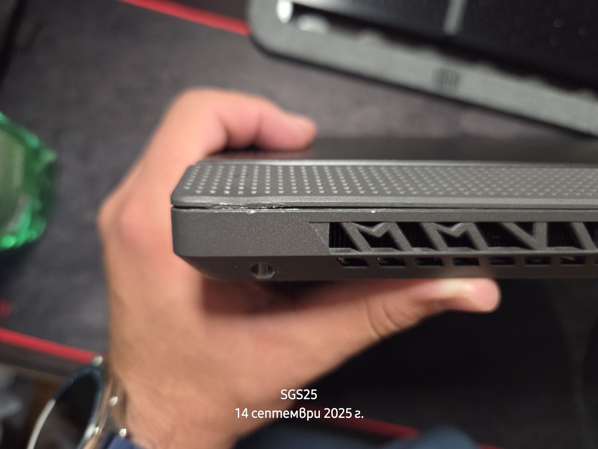 Лаптоп Asus Rog Strix G713QR
