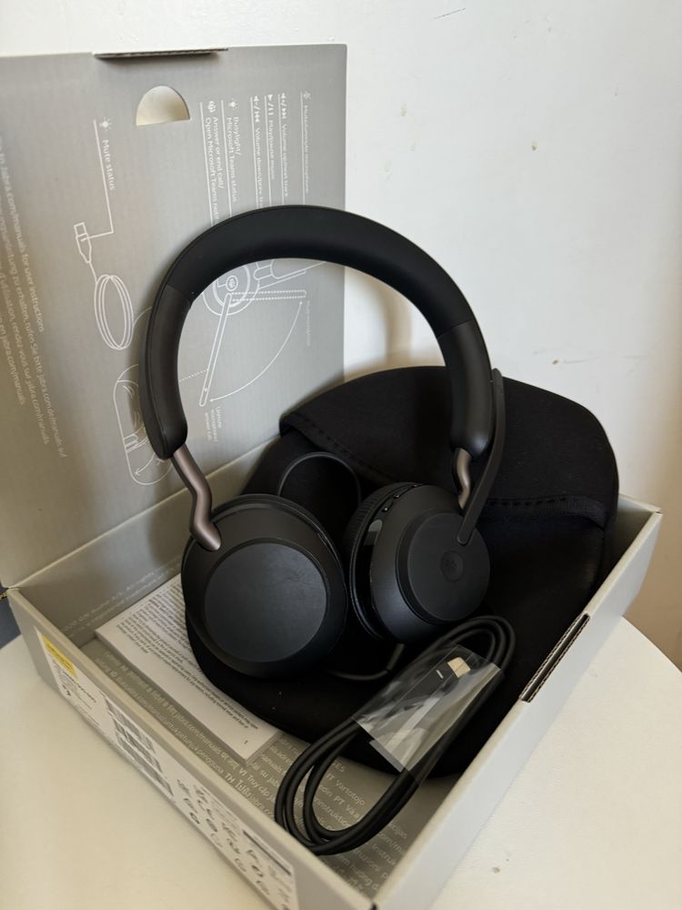 Нови слушалки Jabra Evolve2 40, лабел usb-C
