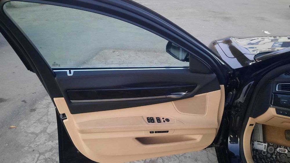 BMW 740d Sport М - пакет. Краска тоза Завод 2014 йил 21 850 км юрган