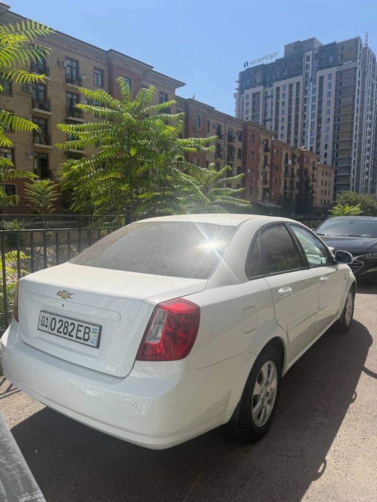 Chevrolet Lacetti gentra 28000 пробег