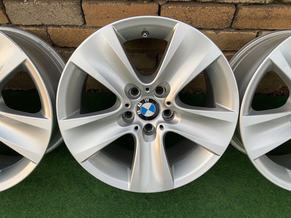 4 броя Джанти БМВ BMW Style 327 17 цола за F10 F11 F12 F30 e90 е91