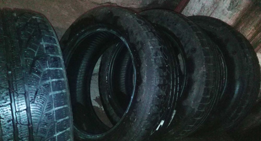 245 50 18 pirelli bmw гуми за 40лв общо